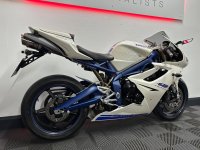 TRIUMPH DAYTONA 675