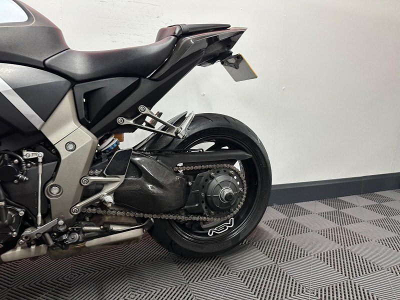 HONDA CB1000R