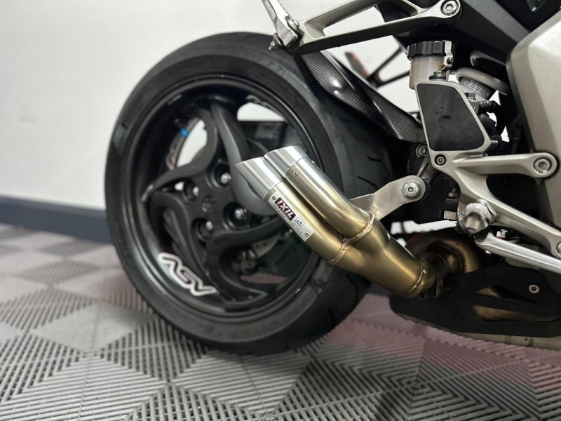 HONDA CB1000R
