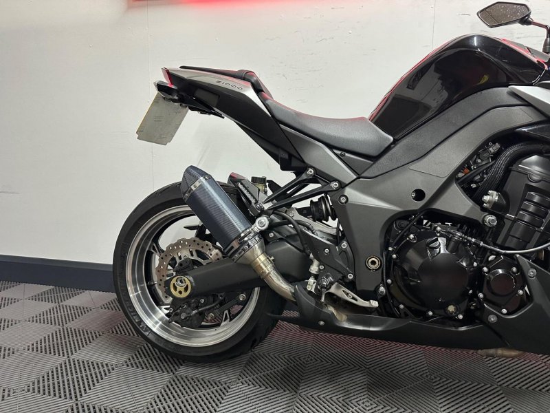 KAWASAKI Z1000