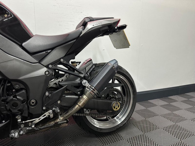 KAWASAKI Z1000