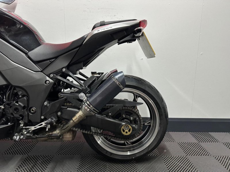 KAWASAKI Z1000