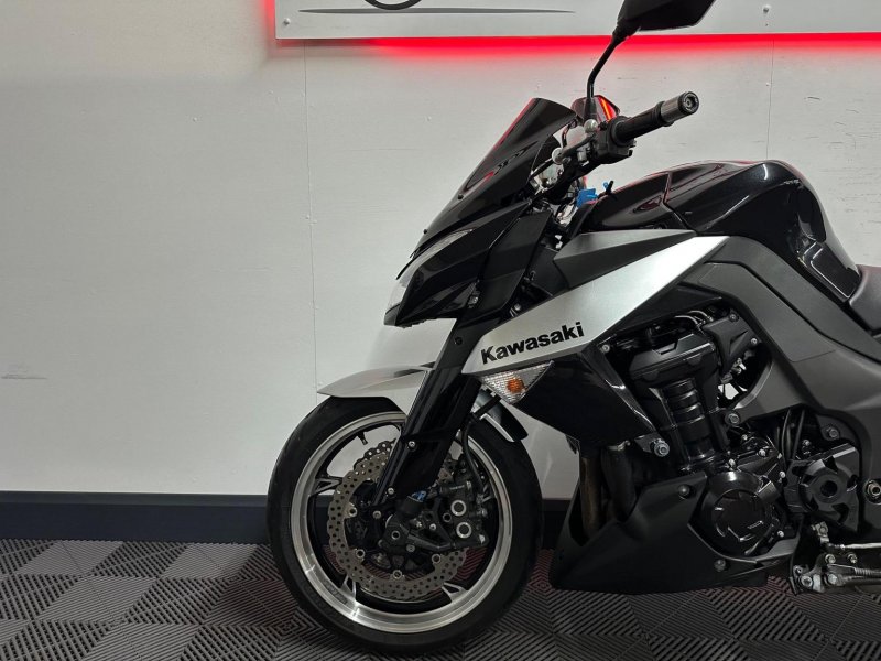 KAWASAKI Z1000