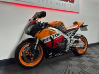 HONDA CBR1000RR Fireblade