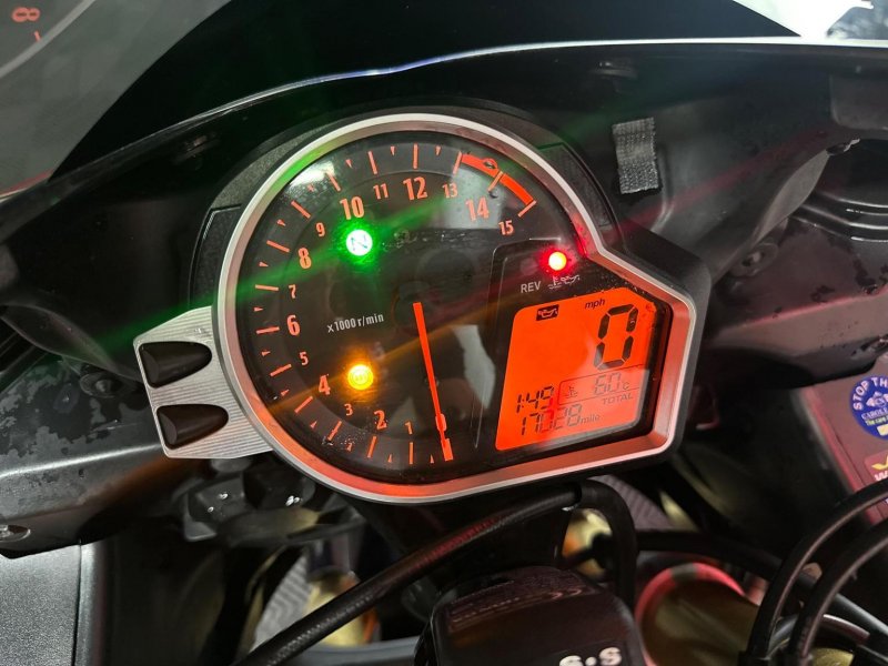 HONDA CBR1000RR Fireblade
