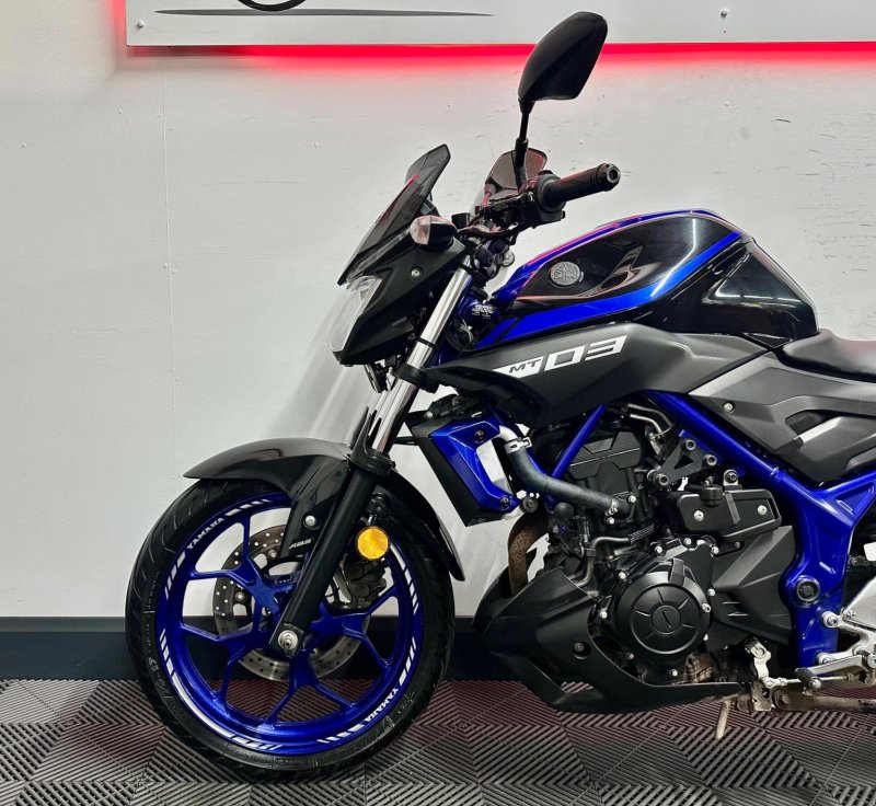 YAMAHA MT-03