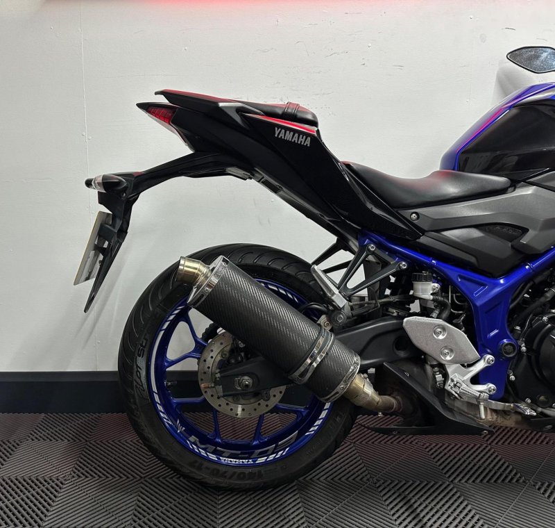 YAMAHA MT-03
