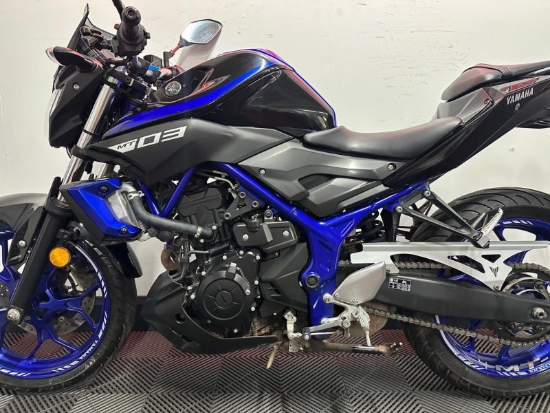 YAMAHA MT-03