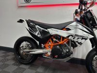 KTM 690 SMC R