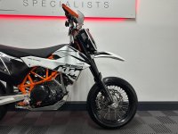 KTM 690 SMC R