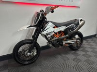KTM 690 SMC R