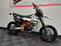 KTM 690 SMC R