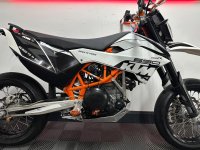 KTM 690 SMC R