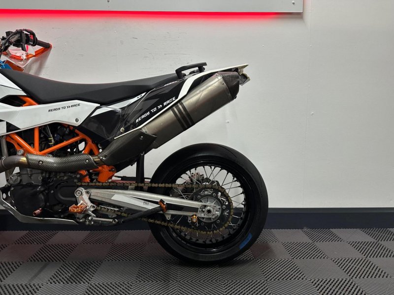 KTM 690 SMC R