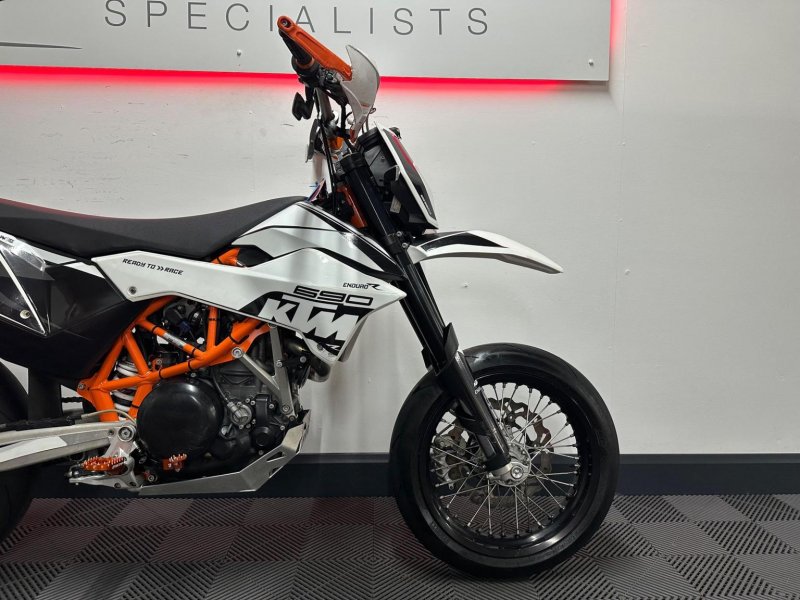 KTM 690 SMC R