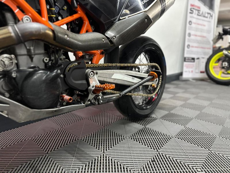 KTM 690 SMC R