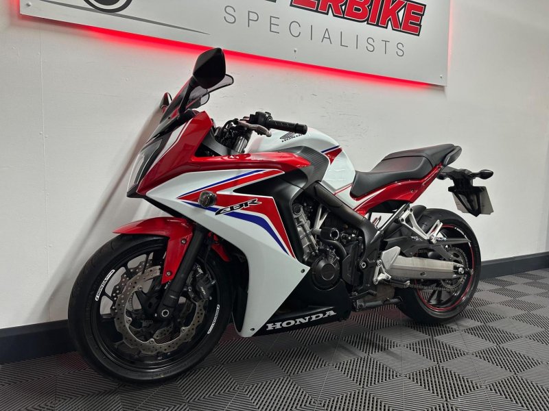 HONDA CBR650F