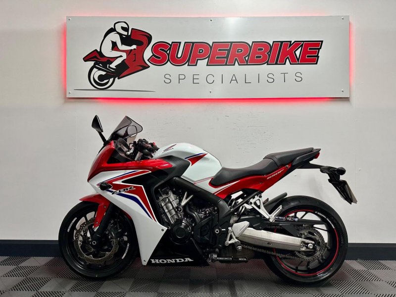 HONDA CBR650F