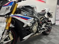 BMW S1000R