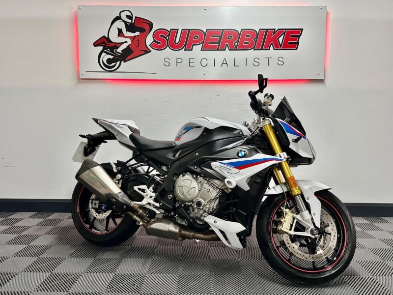 BMW S1000R