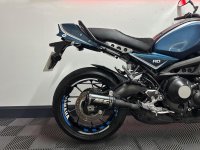 YAMAHA XSR900