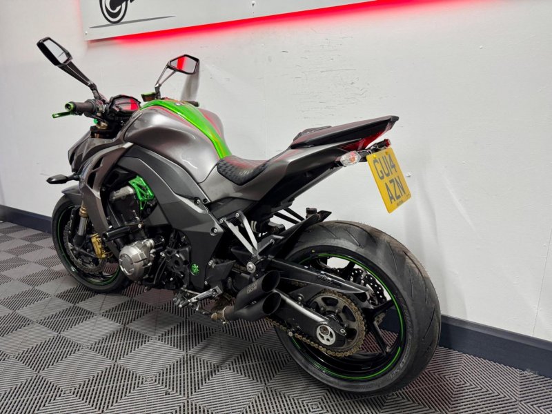 KAWASAKI Z1000