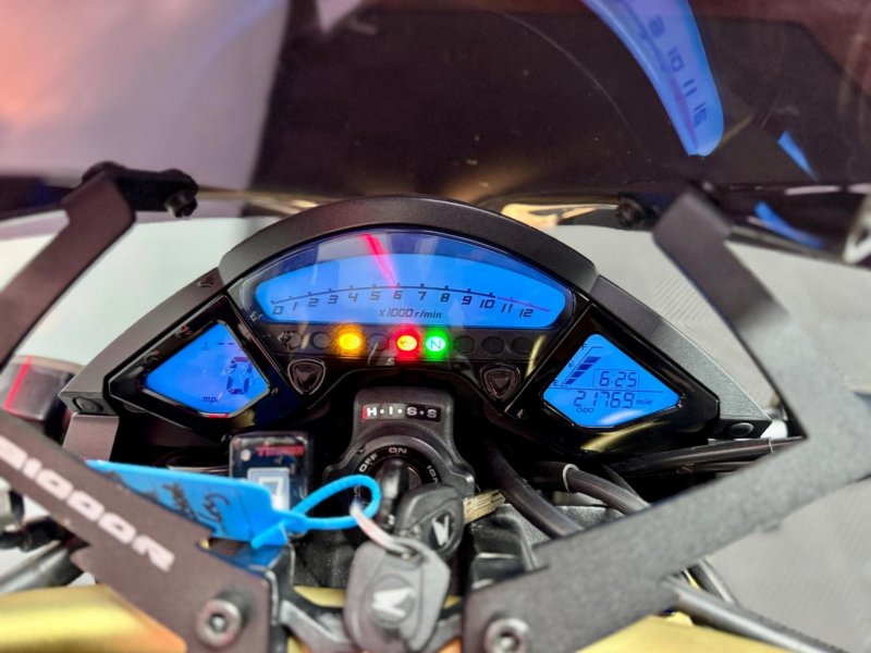 HONDA CB1000R