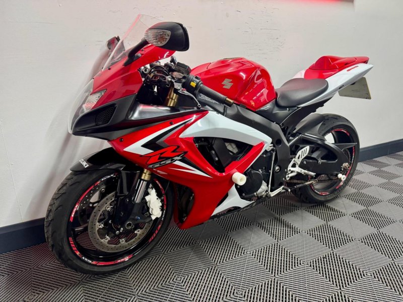 SUZUKI GSXR600