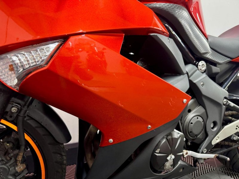 KAWASAKI ER-6F