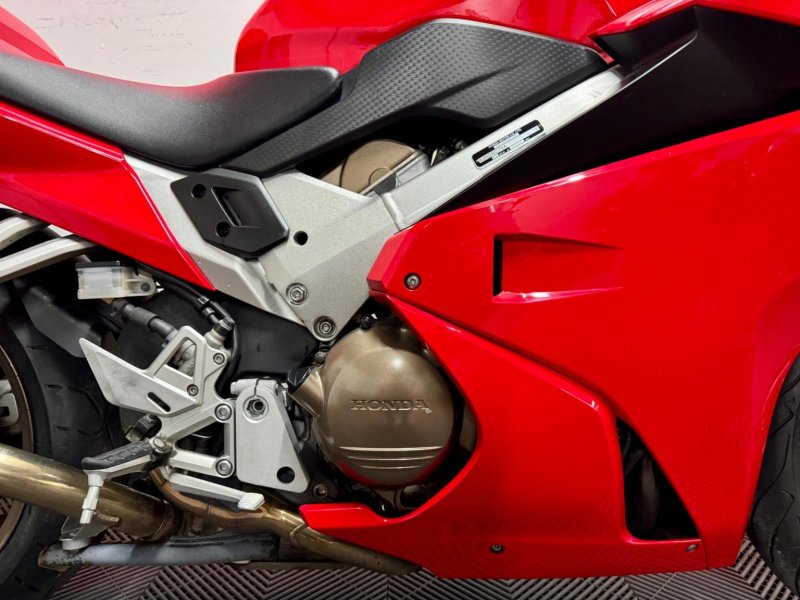 HONDA VFR800X