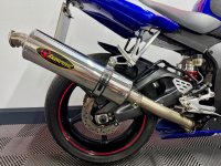 YAMAHA R6