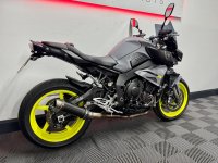 YAMAHA MT-10