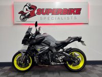 YAMAHA MT-10