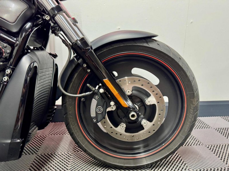HARLEY-DAVIDSON 
