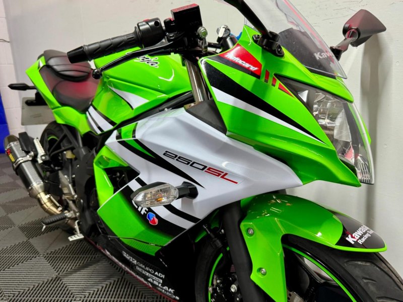 KAWASAKI NINJA
