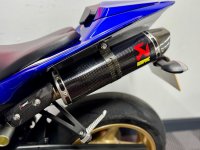 YAMAHA R1