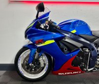 SUZUKI GSXR600
