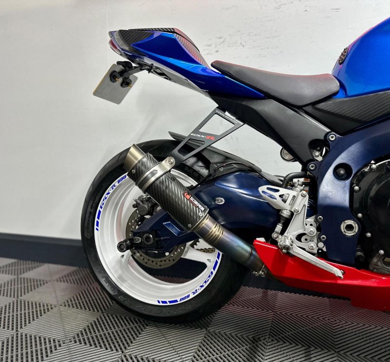 SUZUKI GSXR600