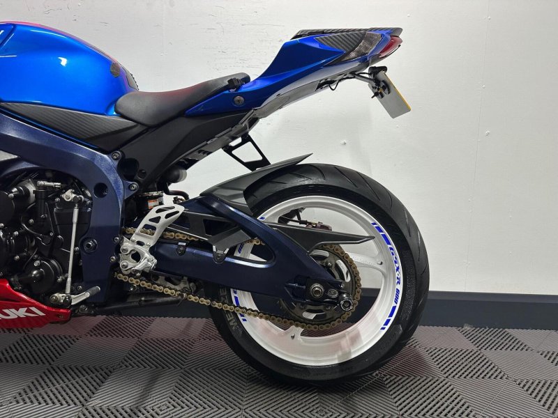 SUZUKI GSXR600