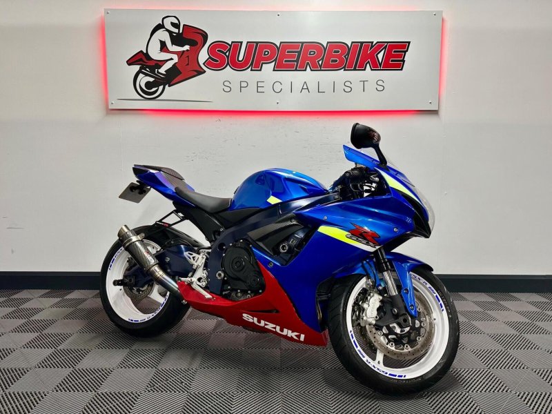 SUZUKI GSXR600