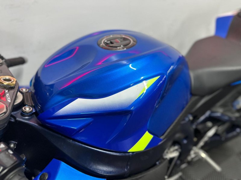 SUZUKI GSXR600