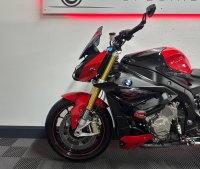 BMW S1000R