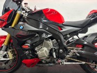 BMW S1000R