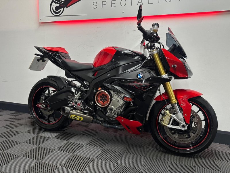 BMW S1000R