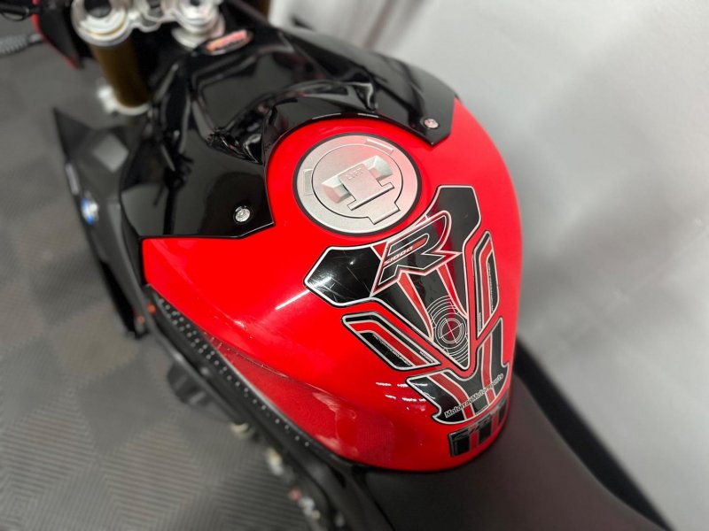 BMW S1000R