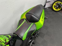 KAWASAKI 