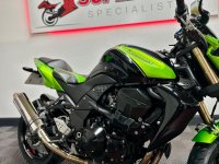 KAWASAKI 