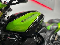 KAWASAKI 