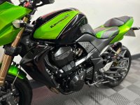 KAWASAKI 