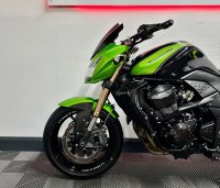 KAWASAKI 